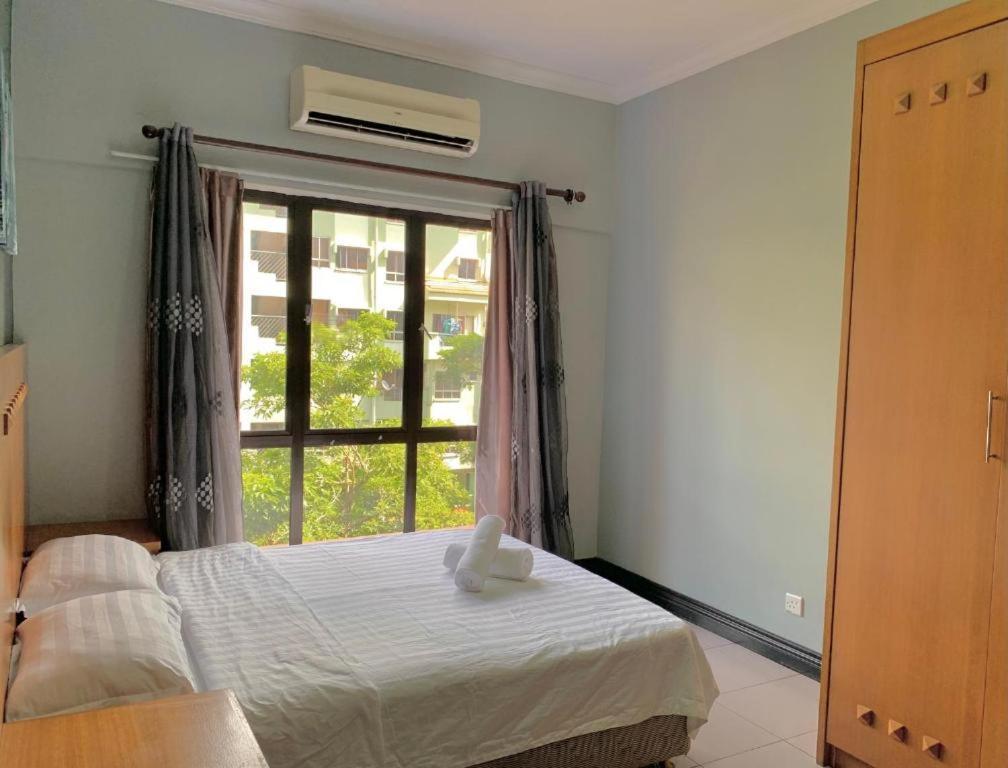 Marina Court Vacation Home 3 Bedrooms - Kota Kinabalu Eksteriør billede
