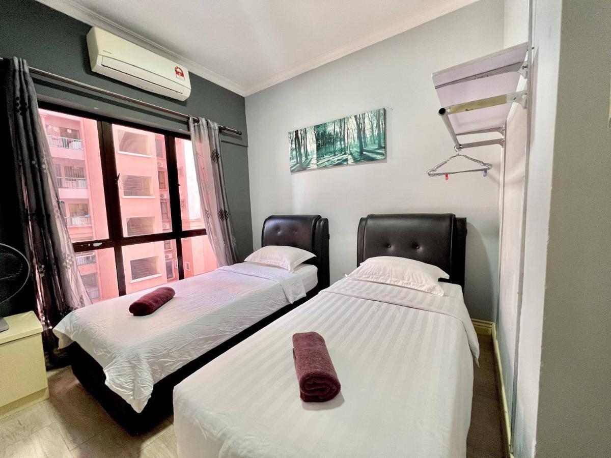Marina Court Vacation Home 3 Bedrooms - Kota Kinabalu Eksteriør billede