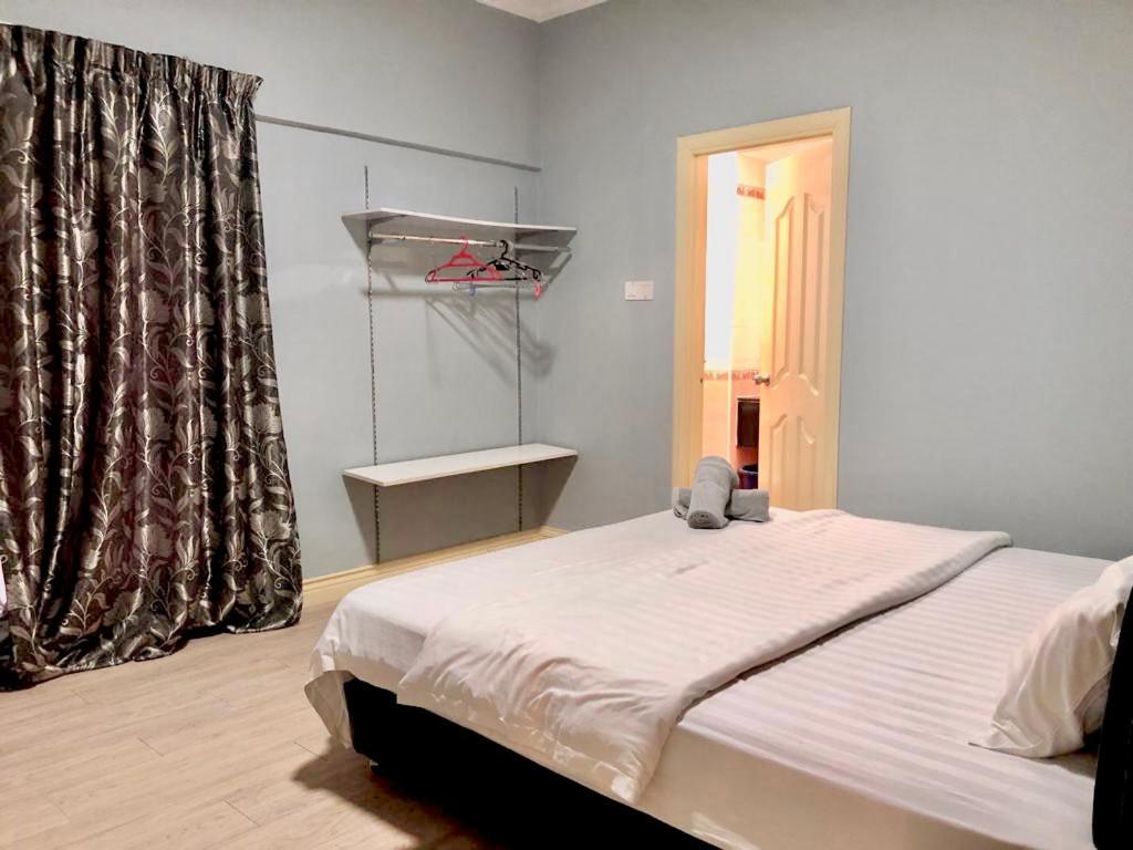 Marina Court Vacation Home 3 Bedrooms - Kota Kinabalu Eksteriør billede