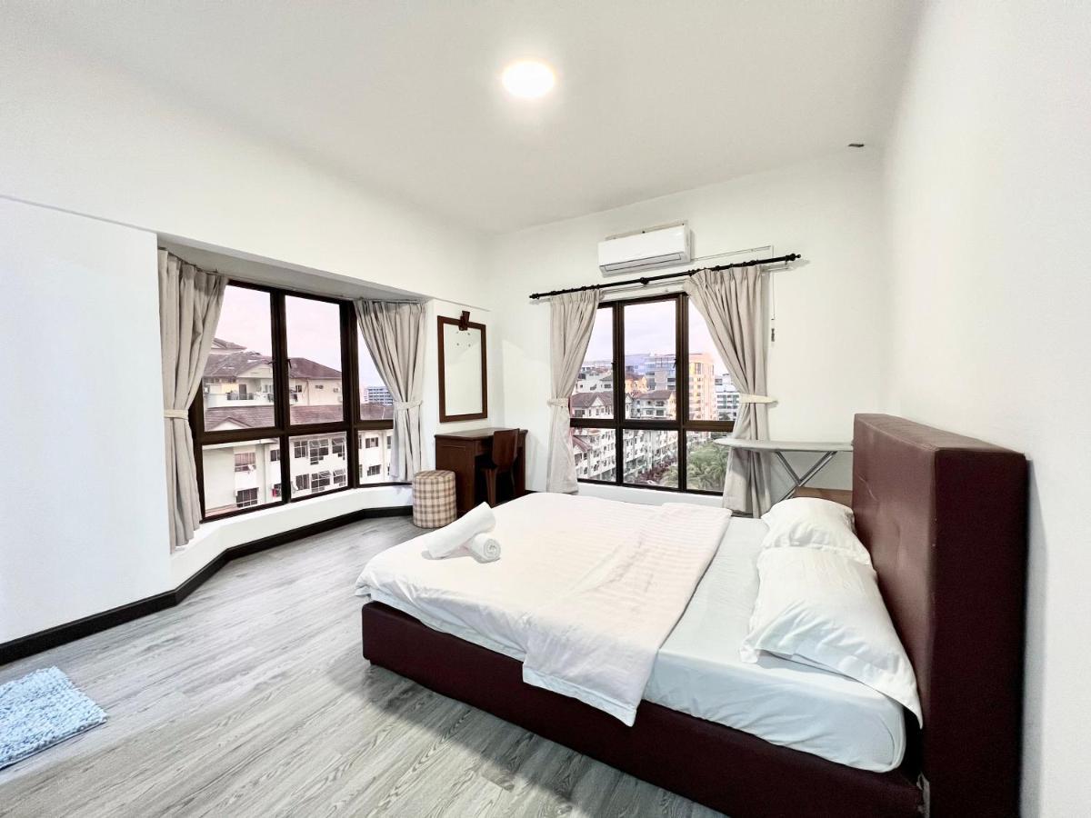 Marina Court Vacation Home 3 Bedrooms - Kota Kinabalu Eksteriør billede