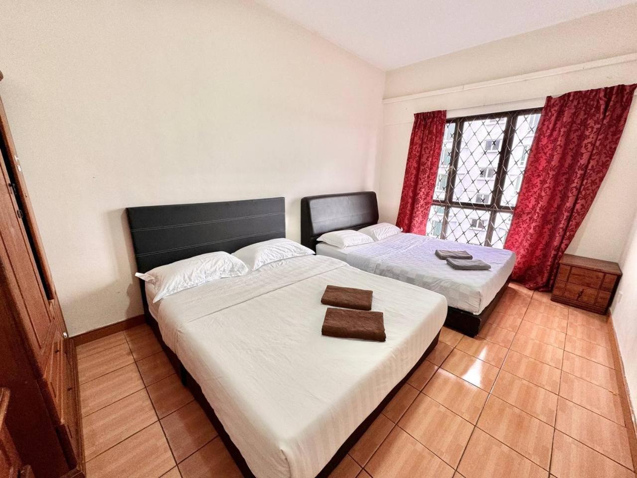 Marina Court Vacation Home 3 Bedrooms - Kota Kinabalu Eksteriør billede